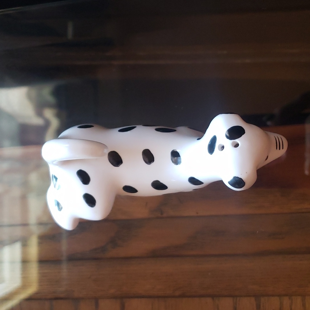 Pee Dalmation puppy salt or pepper shaker. - Picture 5 of 15